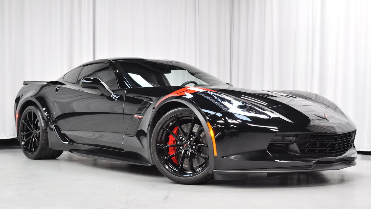 Click to Enlarge-Esc to Close Corvette Generations/C7/C7 2018 Grand Sport 2LT.jpg